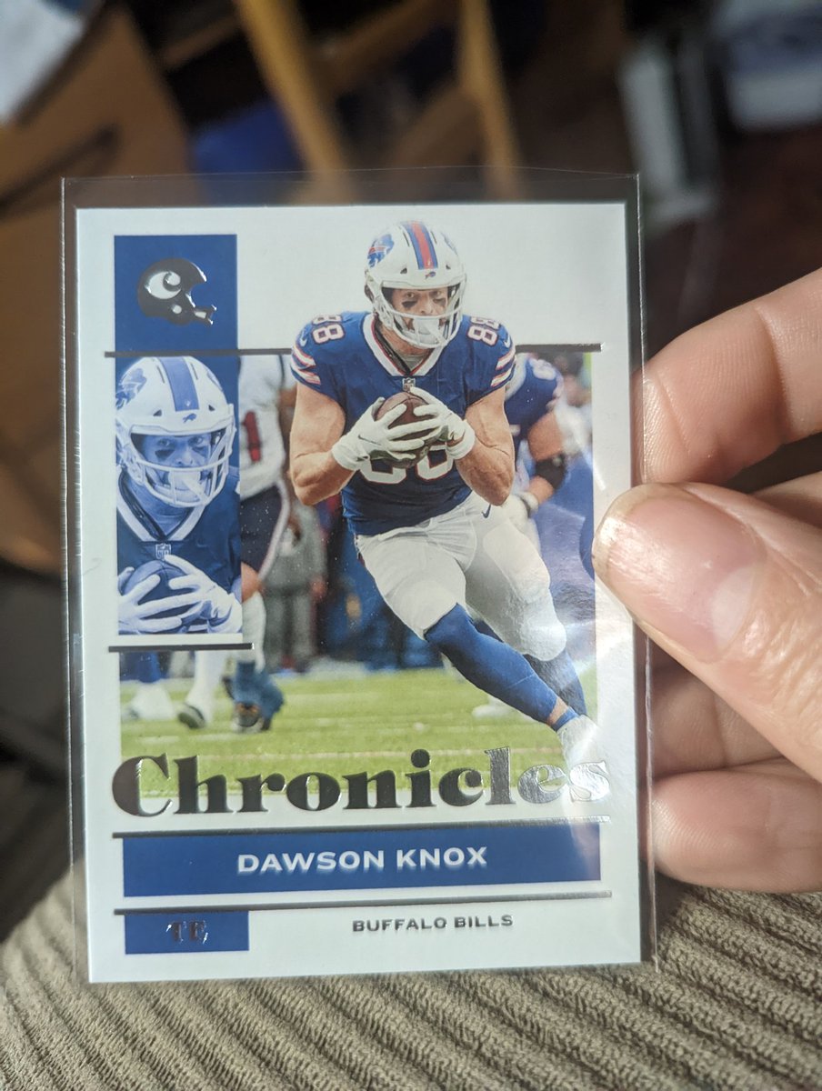 StuMcCallister's tweet photo. People wanted offense so lets give people offense! You wanna win this 4 @BuffaloBills cards? Do these 2 things.

1- Follow @StuMcCallister 
2- RT the Tweet.

I'll pick a winner Thursday. Good luck. Go Bills!

#BillsMafia https://t.co/zNYXvSvlMe