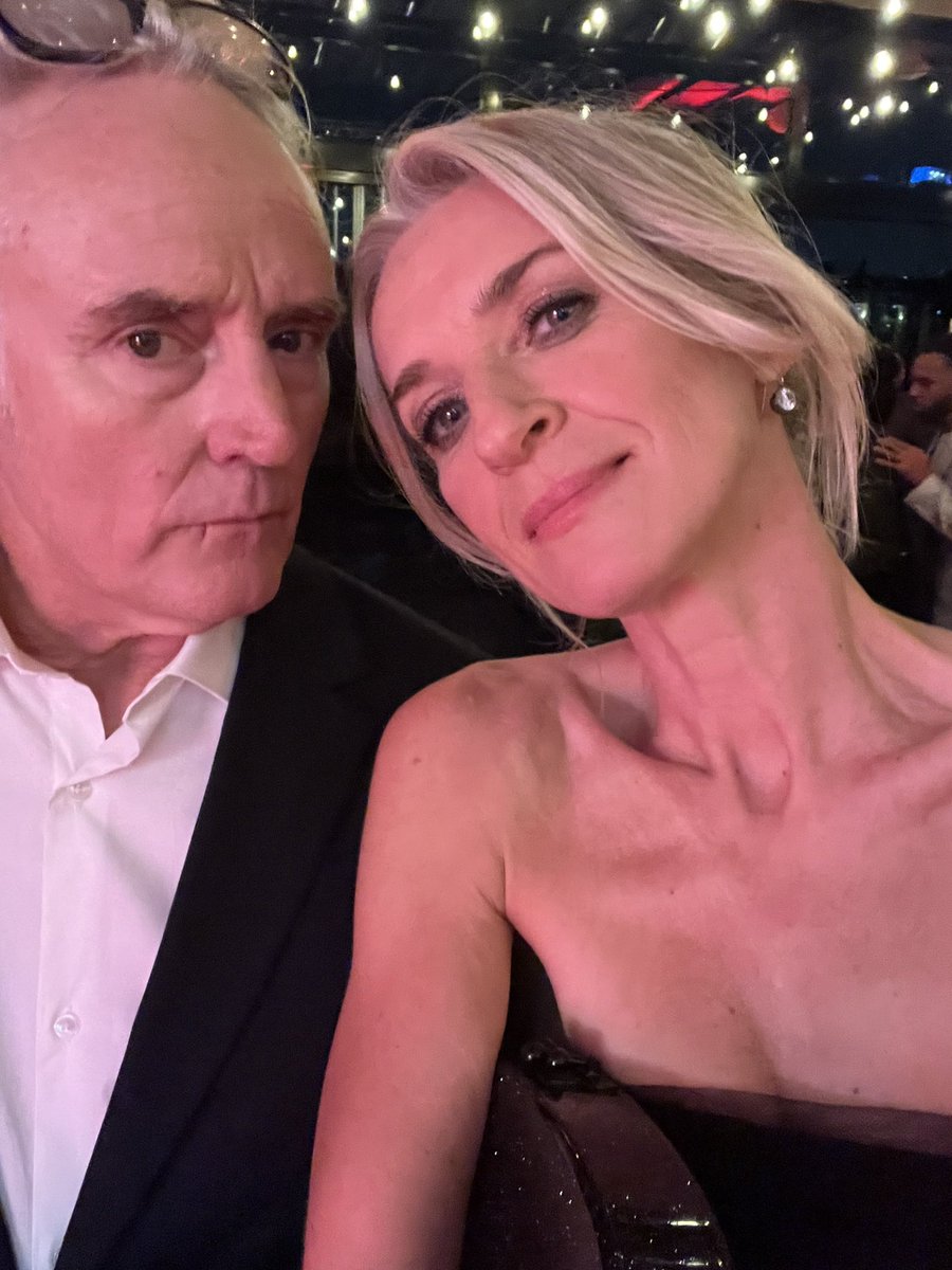 EverCarradine's tweet photo. Did everyone already wish @BradleyWhitford a happy birthday? Happy birthday, honey! https://t.co/5qp06F5TFy