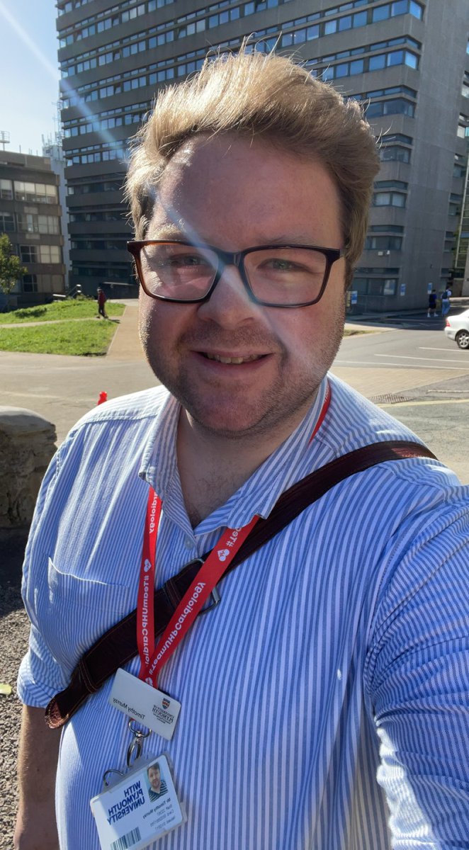 DepHeadClinEd's tweet photo. Love a costume change! Early shift as lecturer in adult nursing @PlymUni updating presentations for #FDNA512 &amp; late shift as senior nurse @UHP_NHS this evening. I love the balance life brings atm. 💙💛 #AcademicsInPractice. And nice to come home to dinner cooked by the bf 🥰 https://t.co/1tS9m5zFMw