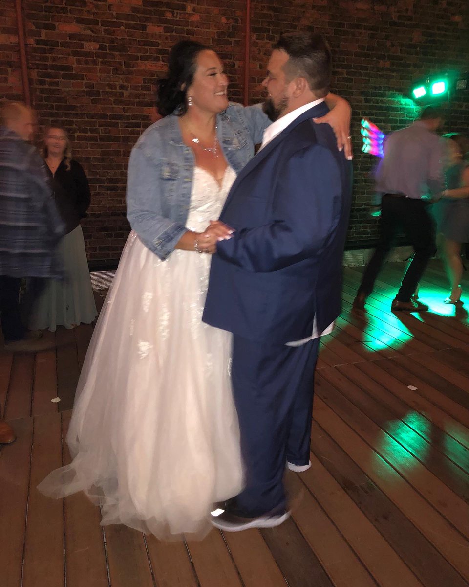 Ms. Moss is MARRIED🤍💍🎉