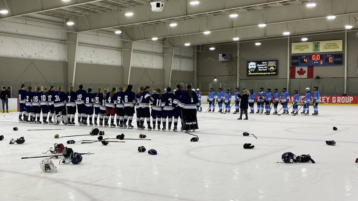 hilary_wilkin's tweet photo. Great weekend playing with the @HockeyNS U16 female hockey team and bringing home @AtlChallengeCup gold! Thanks to the organizers, coaches, my teammates and @HockeyNS for the experience! https://t.co/hsglTRZteM
