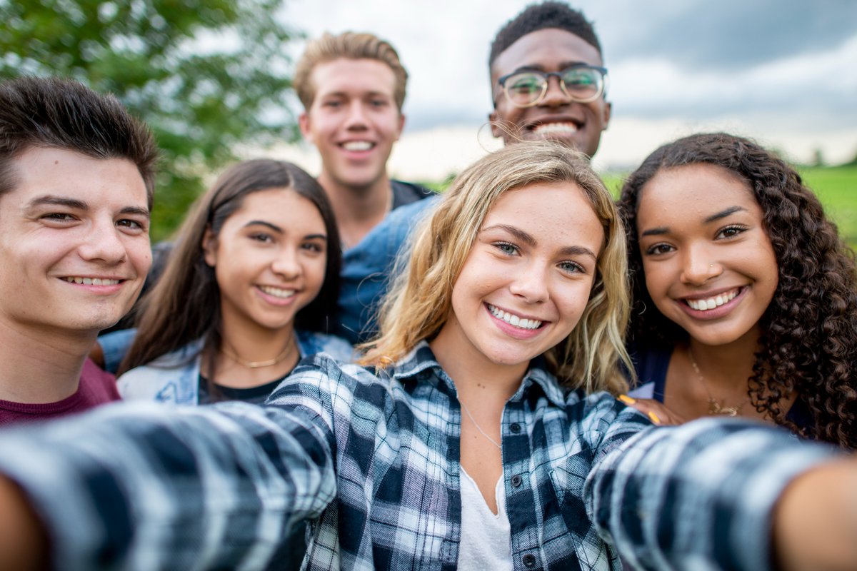 FamPlanningAU's tweet photo. Did you know we have a youth drop-in clinic in Newcastle?

On Tuesdays and Wednesdays from 12-5:30, young people aged under 24 can drop in to our clinic at 384 Hunter St Newcastle.

Students and concession card holders can access bulk-billed reproductive &amp; sexual health care. https://t.co/ZGCtEpnEar