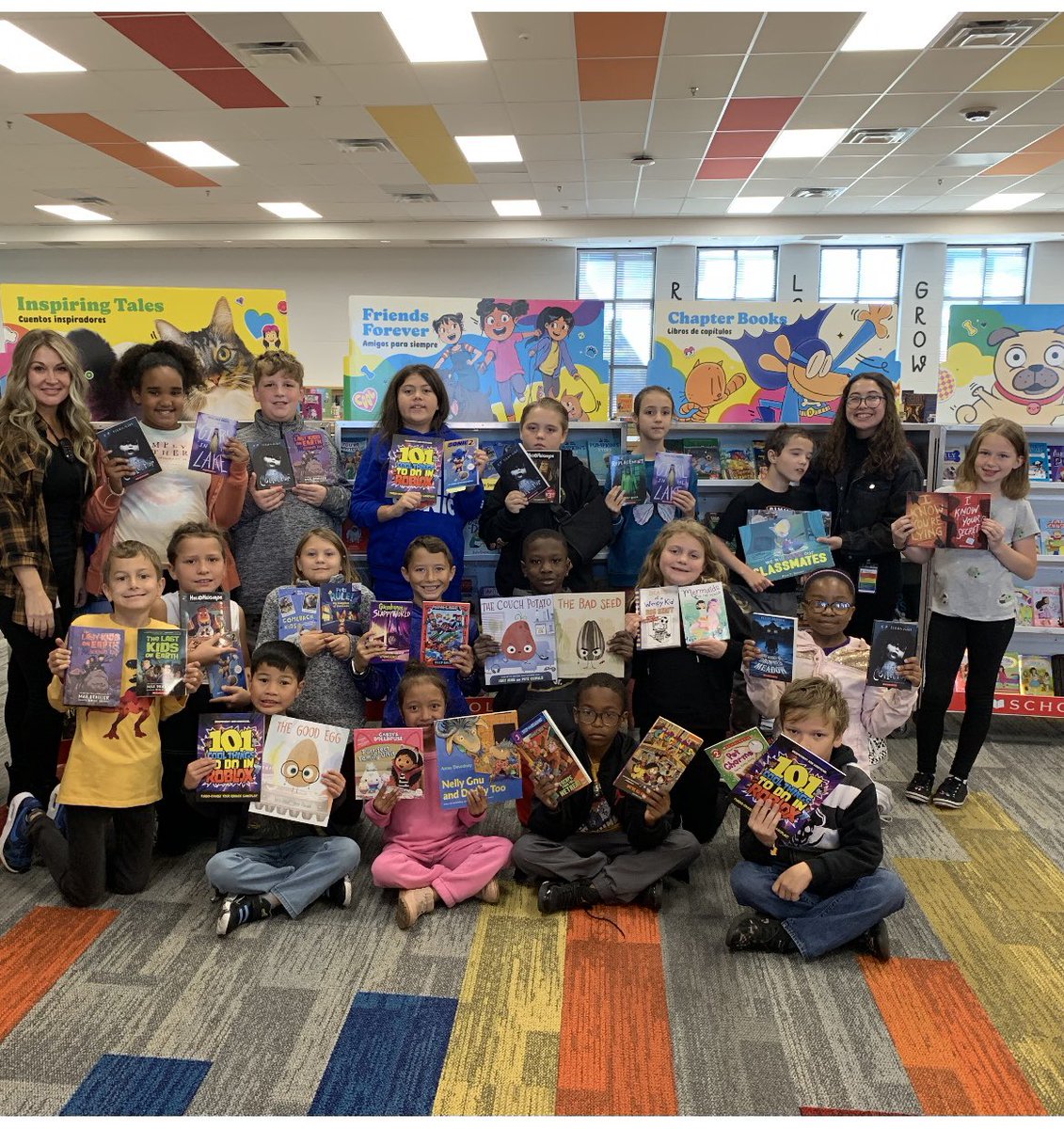 Plainview’s first <a href="/Scholastic/">Scholastic</a> book fair sponsored by <a href="/MidTnElectric/">MidTnElectric</a>. #otterlyAwesome #ExcellenceIsInPlainview <a href="/plainviewElem/">Plainview Elementary School</a> <a href="/DrMarkJGonyea/">𝕄𝕒𝕣𝕜 𝕁 𝔾𝕠𝕟𝕪𝕖𝕒, EdD</a>