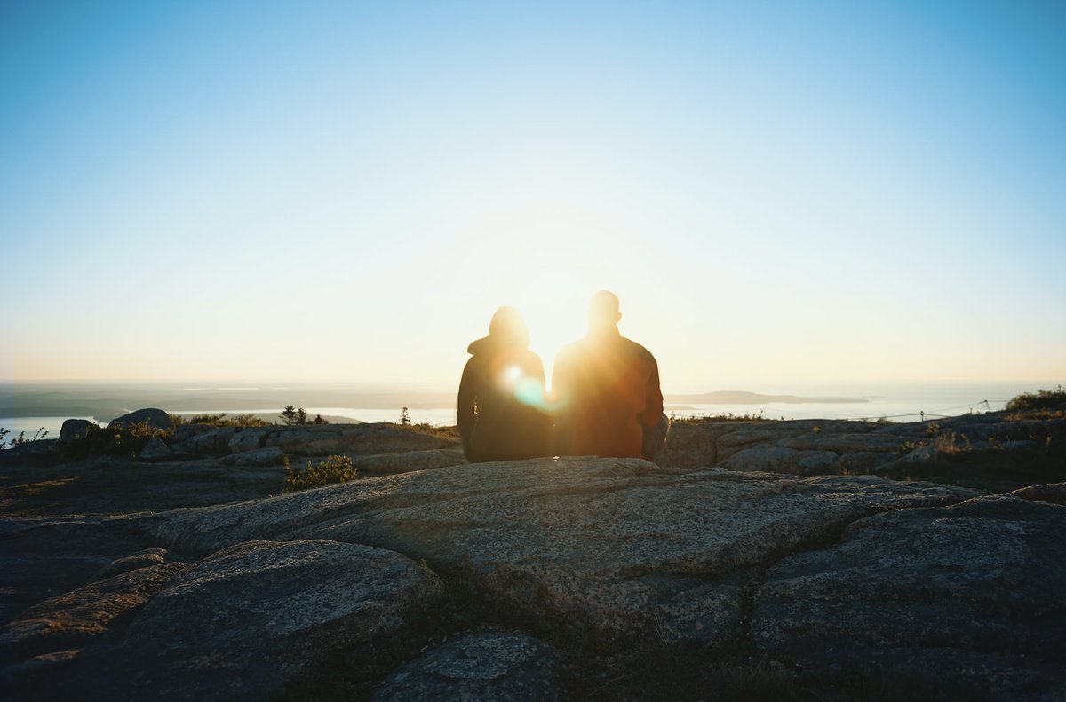 realNDWalsch's tweet photo. Sometimes it feels good to spend some time by yourself, but remember, too, that it is okay to reach out to another if you feel lonely. You would want him or her to reach out to you, no? So what are you waiting for? https://t.co/4BjjW1KqoH