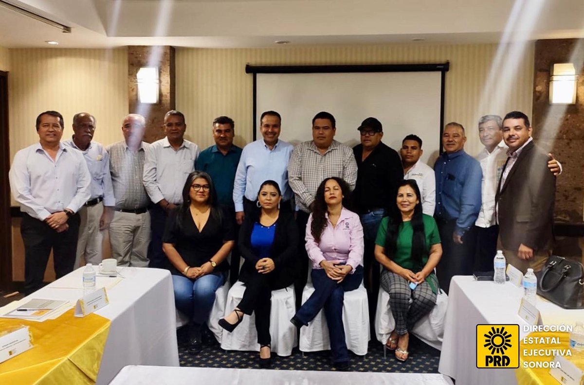 Celebra la Dirección Estatal Ejecutiva del PRD Sonora encuentro de presentación de Proyectos Sociales para Hermosillo.

prdsonora.org/2022/10/10/cel…