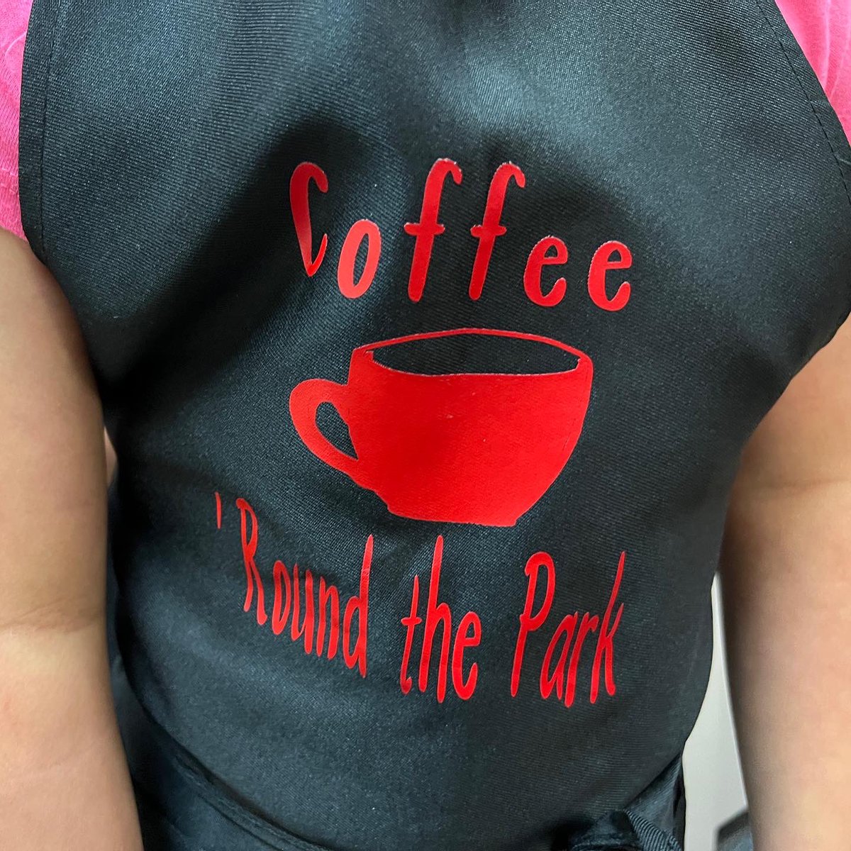 MylanPatriots's tweet photo. ☕️ Coffee ‘Round The Park is back serving up fresh cups of coffee and tea to staff weekly. Our Staff can’t help but smile with their delivery each week. 😀Thanks to Mrs. Hinton for making this possible! #mylanpatriots @Monongalia_Co https://t.co/12esHqGwTX