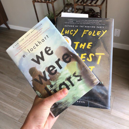 BusyGirlsPod's tweet photo. 🚨New episode dropped today🚨 Spooky Season continues with We Were Liars! A confusing book with a VERY unreliable narrator. Tune into our most recent episode wherever you listen to podcasts to hear our thoughts on this YA mystery book!
#YA #book #booktwt #BookReview https://t.co/7bZqWNsvJ9
