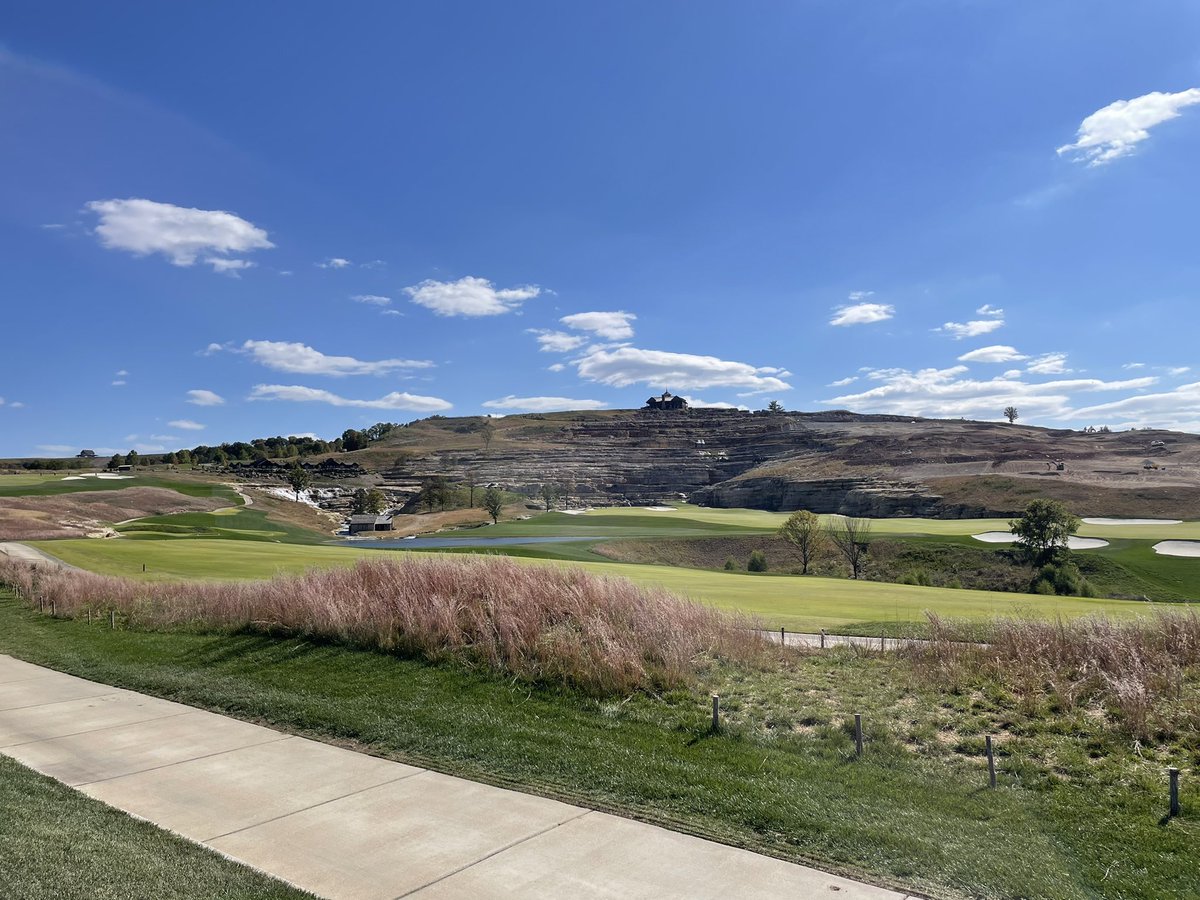 Benjamin Umthun tweet media