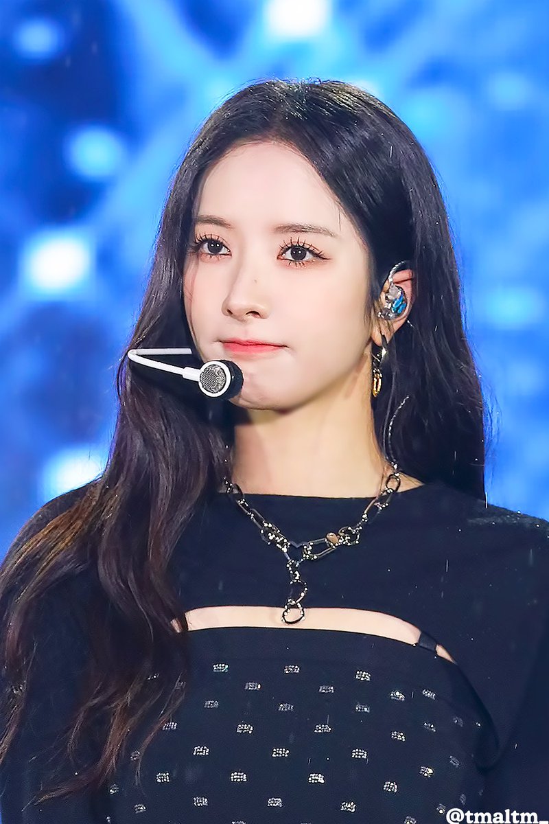 bona pics 🍒 tweet media