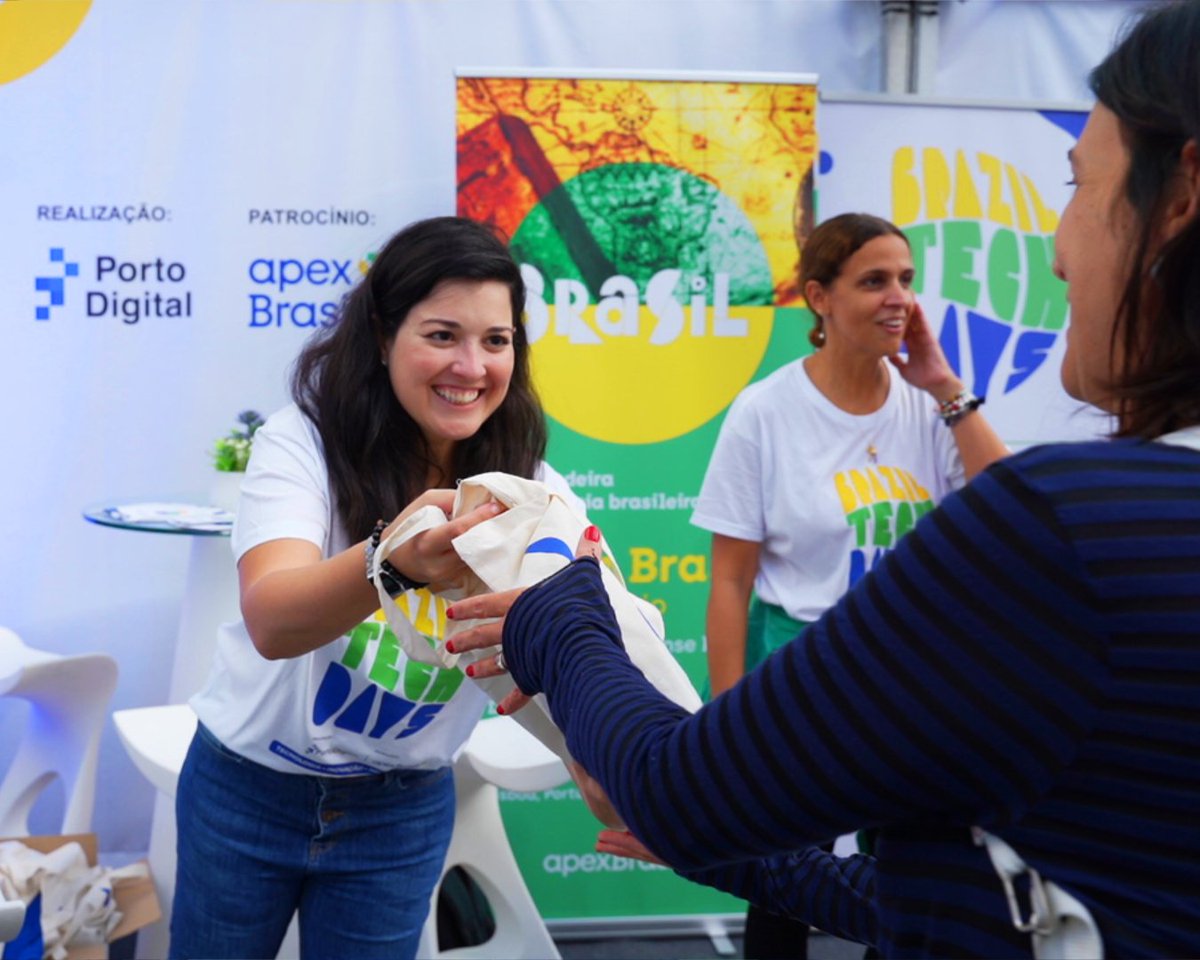 porto_digital's tweet photo. Começou o #BrazilTechDays! Chegamos nesta segunda em Aveiro, Portugal, com uma comitiva de empresários e representantes de organizações do nosso ecossistema de inovação e da Agência Brasileira de Promoção de Exportações e Investimentos (@apexbrasil), patrocinadora do evento. + https://t.co/F5xUiWpEla