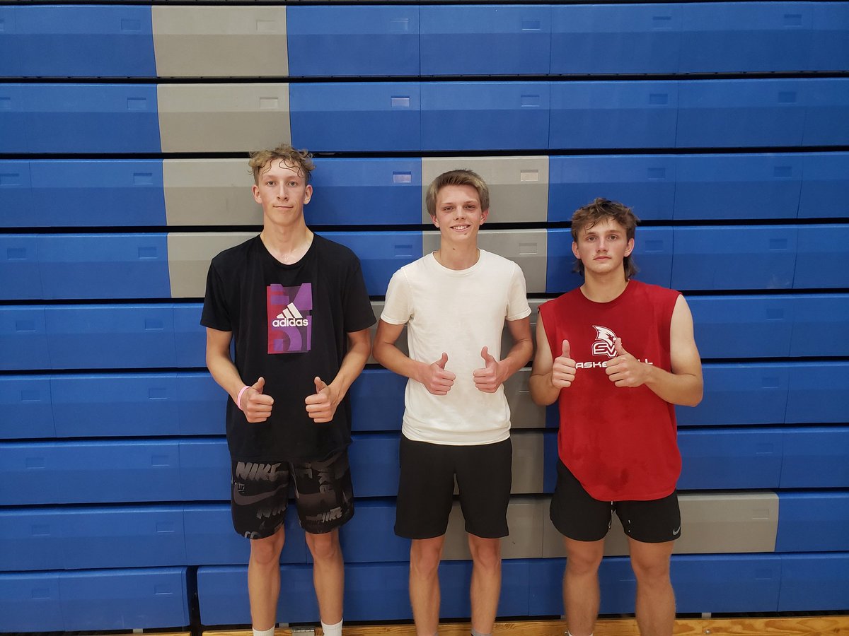 Lance Campbell (@lancejamescamp2) on Twitter photo First basketball workout of the year. <a href="/KolakovichTrey/">Trey Kolakovich</a> <a href="/mdgeiger02/">Mitchell Geiger</a> <a href="/donovanmcdona11/">donovan mcdonald</a> <a href="/lex_cros/">Cros-Lex Hoops</a> First basketball workout of the year. <a href="/KolakovichTrey/">Trey Kolakovich</a> <a href="/mdgeiger02/">Mitchell Geiger</a> <a href="/donovanmcdona11/">donovan mcdonald</a> <a href="/lex_cros/">Cros-Lex Hoops</a>