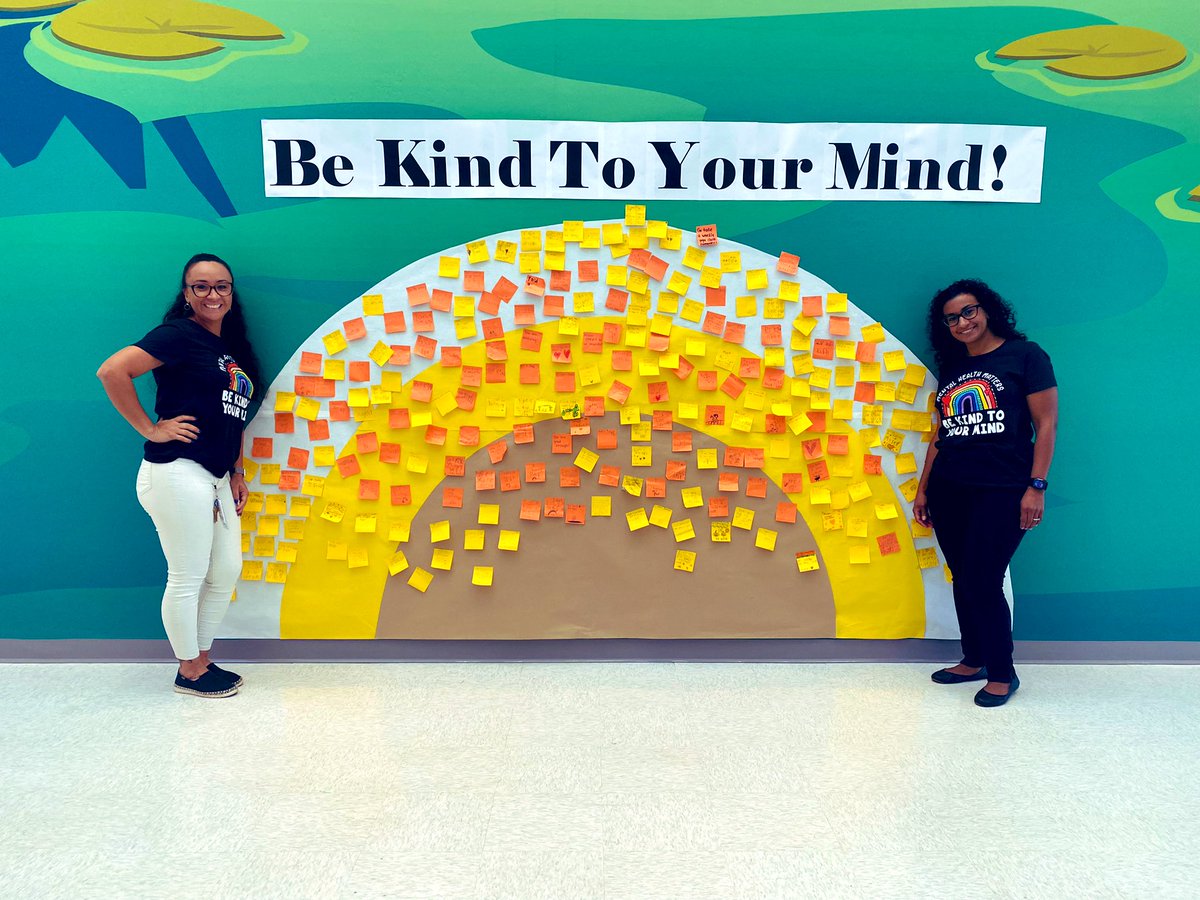 SOschoolcounsel's tweet photo. At Blue Lake We Are Kind Our Minds #MentalHealthDay2022 #generosaMENTE @BLE_Gator @BLE_GatorAP https://t.co/BDBEdpFoWy