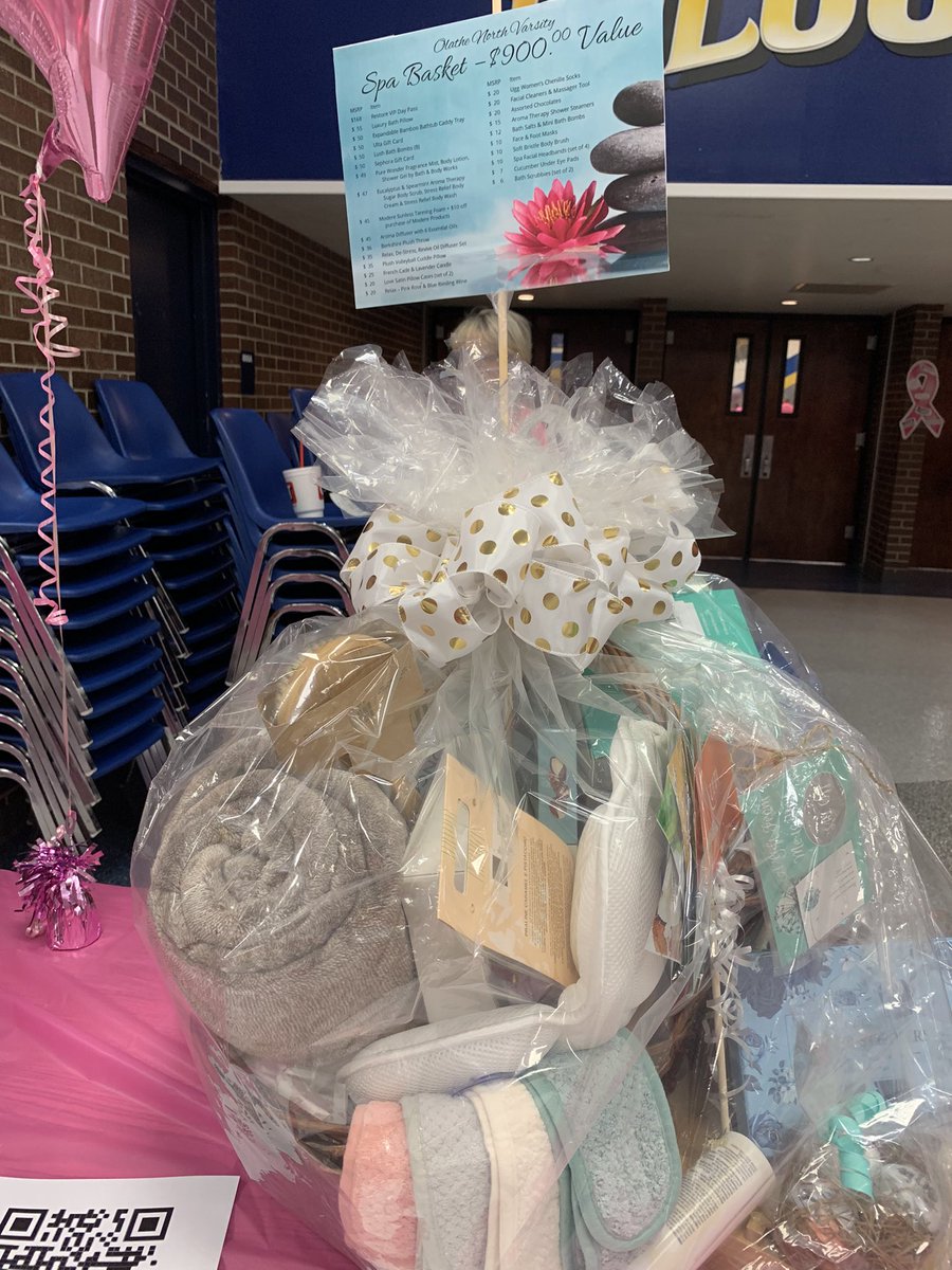 DigPinkOlathe's tweet photo. Olathe Community! Come to Olathe South tonight to bid on 1 or 5 of these awesome @DigPinkOlathe Silent Auction Baskets created by our 5 HS volleyball programs!
Doors opened @ 5:30 - lots of time to come place your bids! 🎀
More photos below! 👇
#DigPink #SideOutFoundation https://t.co/TNojk9tXR9