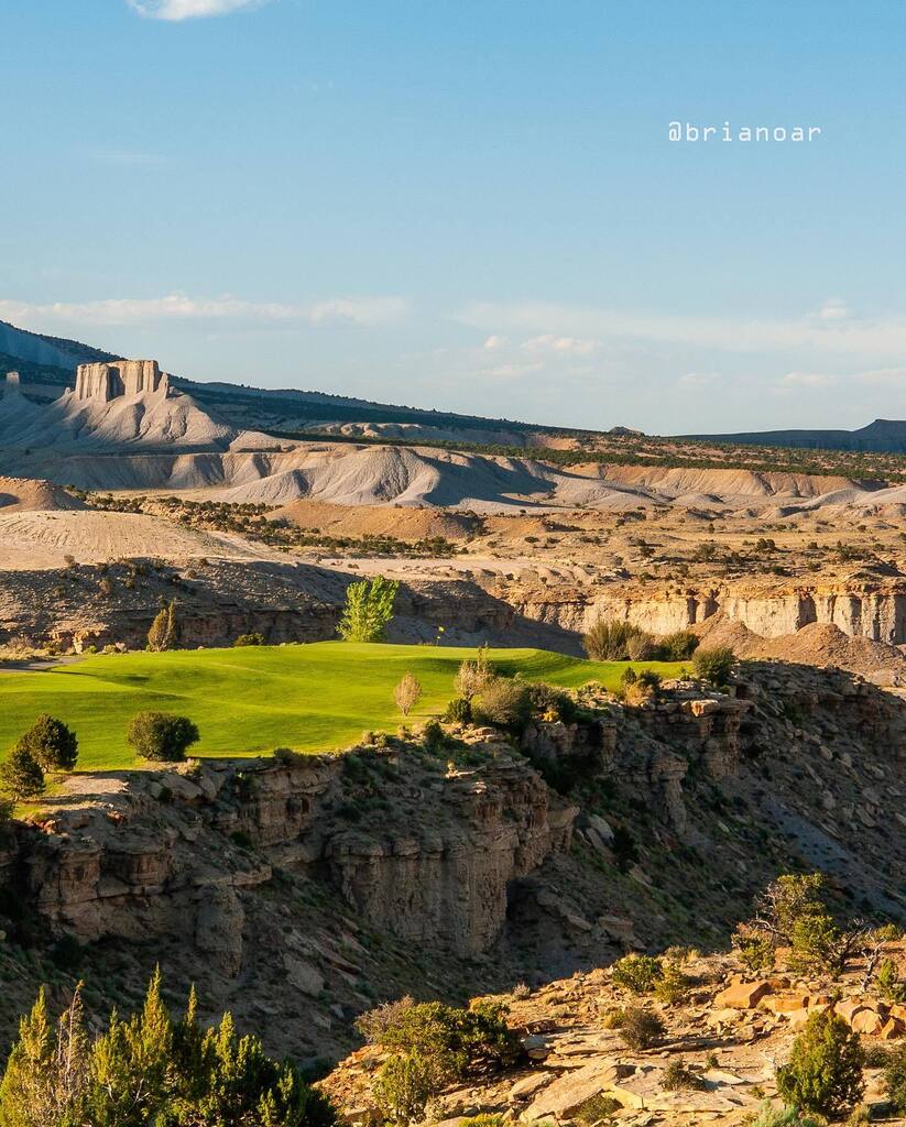 BrianOarGolf's tweet photo. Is there a Radiator Springs Golf Club? ⛳️ photo: @BrianOar
Anybody know it?
#golfphoto #golfpictures #mysterycourse #golfphotography #golfcoursephoto #golfpics #golftime #golfisfun #beautifulgolfcourses #golfart #golfartist #golfcourse #golftrip https://t.co/aaHXqykgE1
