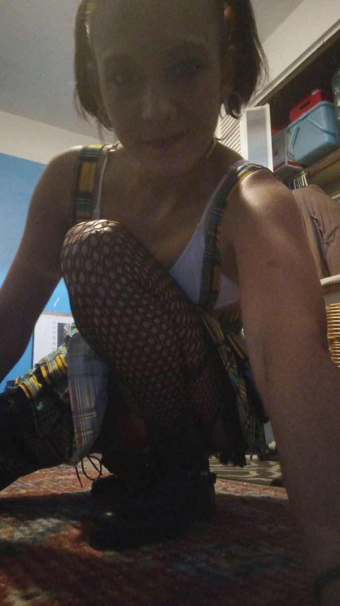 My Harley Quinn outfit wasn't able to do all the tattoos and everything but came out pretty good the tattoos would definitely make it a lot better though