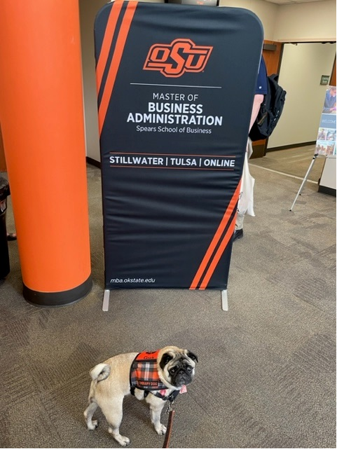 Pets4PeteTulsa's tweet photo. Gus had to come check out the PMBA/OMBA conference and met visitors from across the U.S. and Canada. What a paw-fect day! https://t.co/WDNPuWBwco
