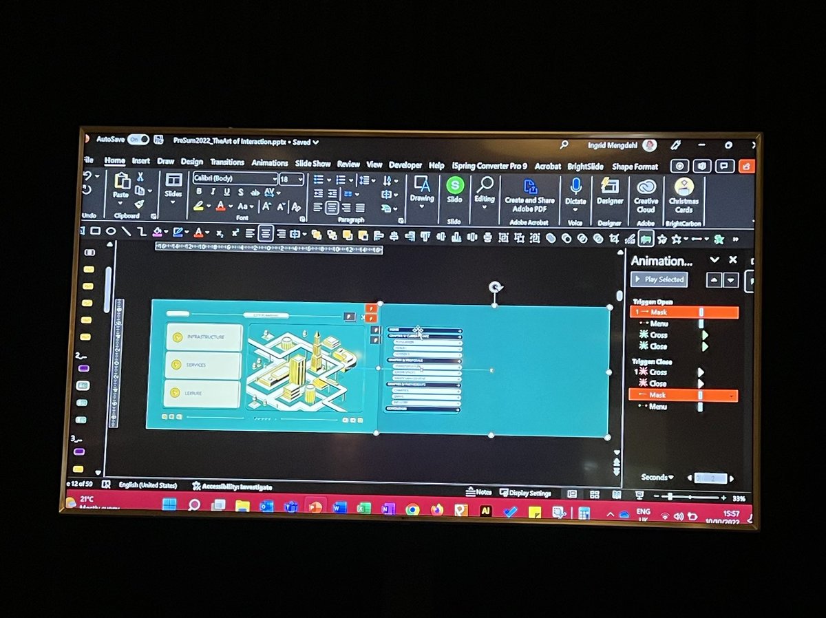 MyTechGenie's tweet photo. Off slide animated menus from @IMengdehl at #PreSum22 Brilliant! https://t.co/pAZPw5xdy0
