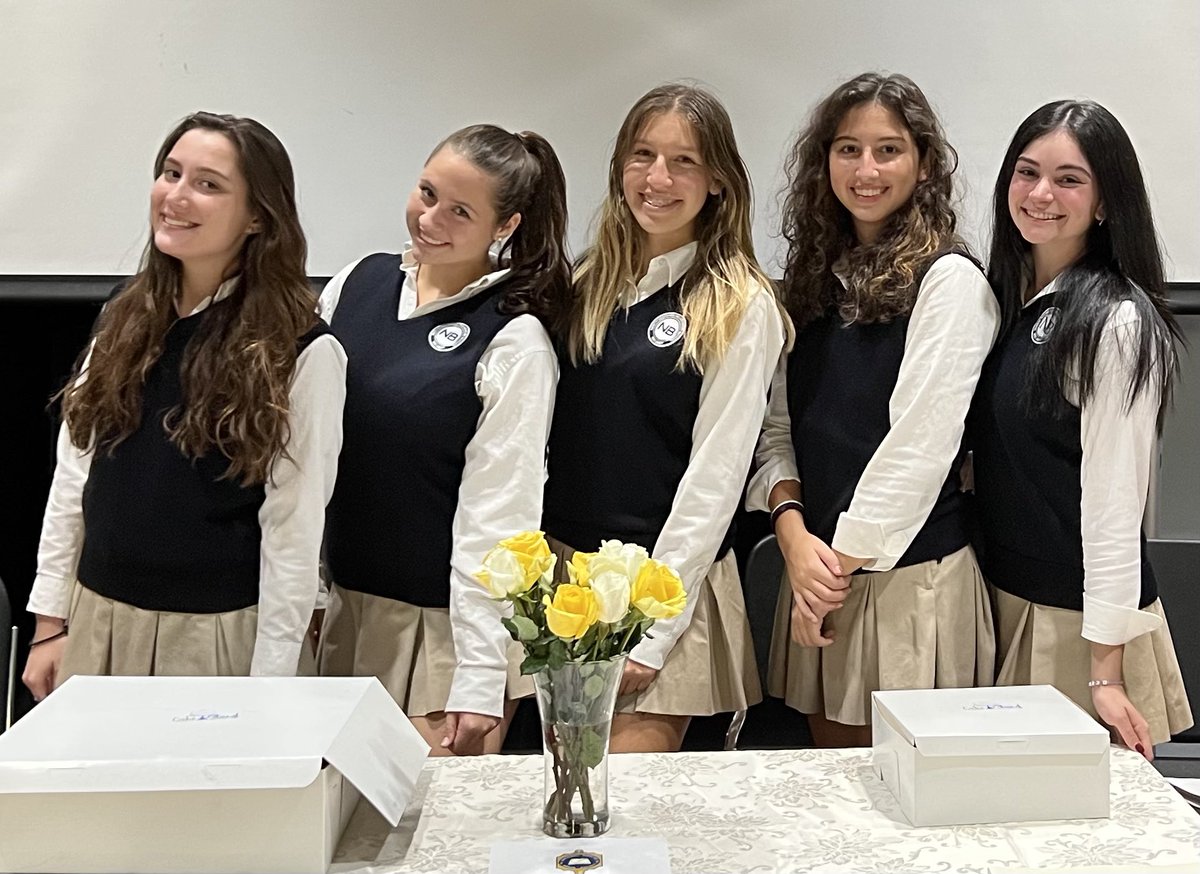 Congratulations to all the newly inducted members of National English Honor Society! Thank you to my amazing board for all their hard work! 🏅👏🏻 #reptheprep #nbpeagles