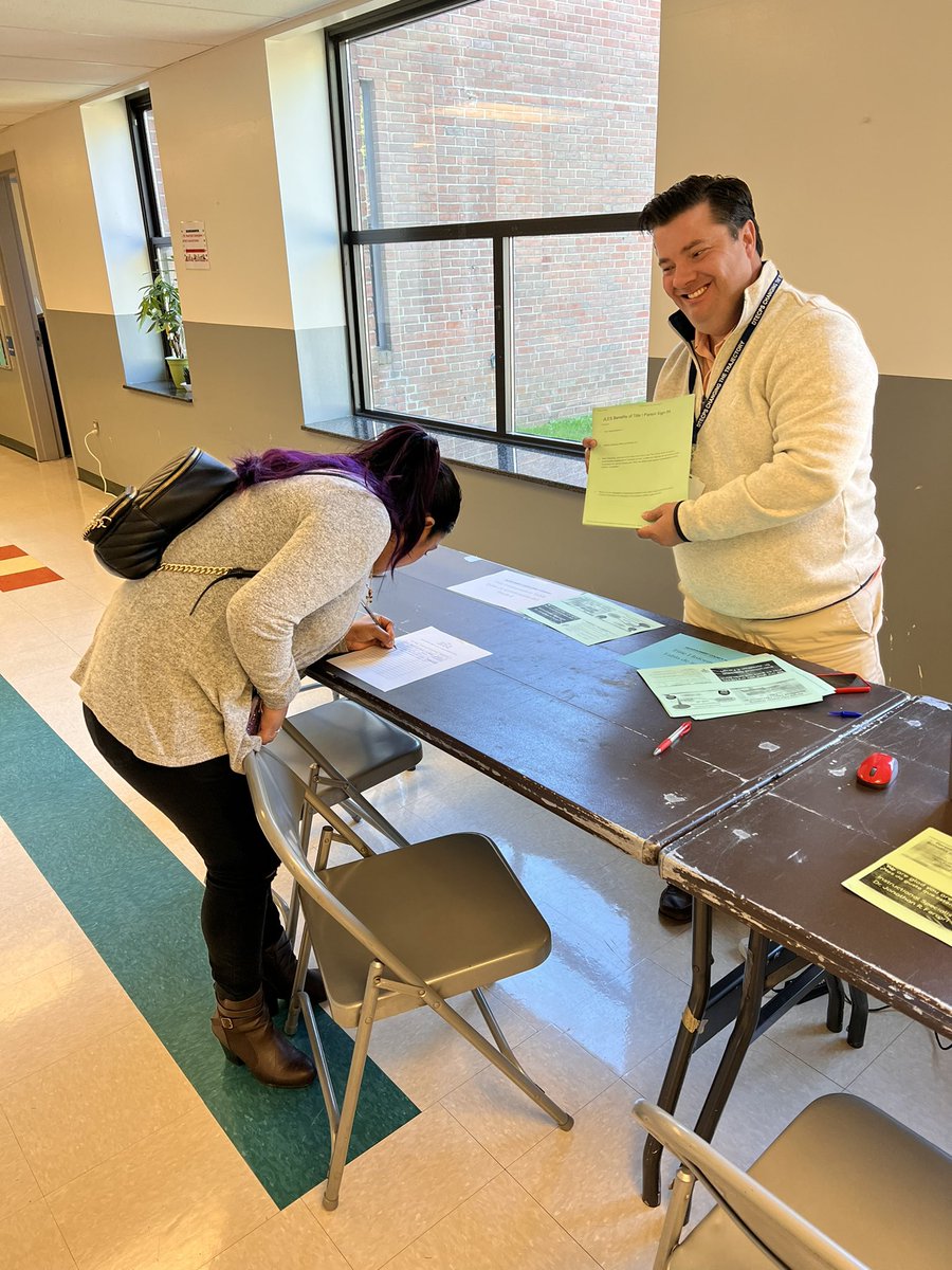 JoAnn Leleck ES at Broad Acres tweet media