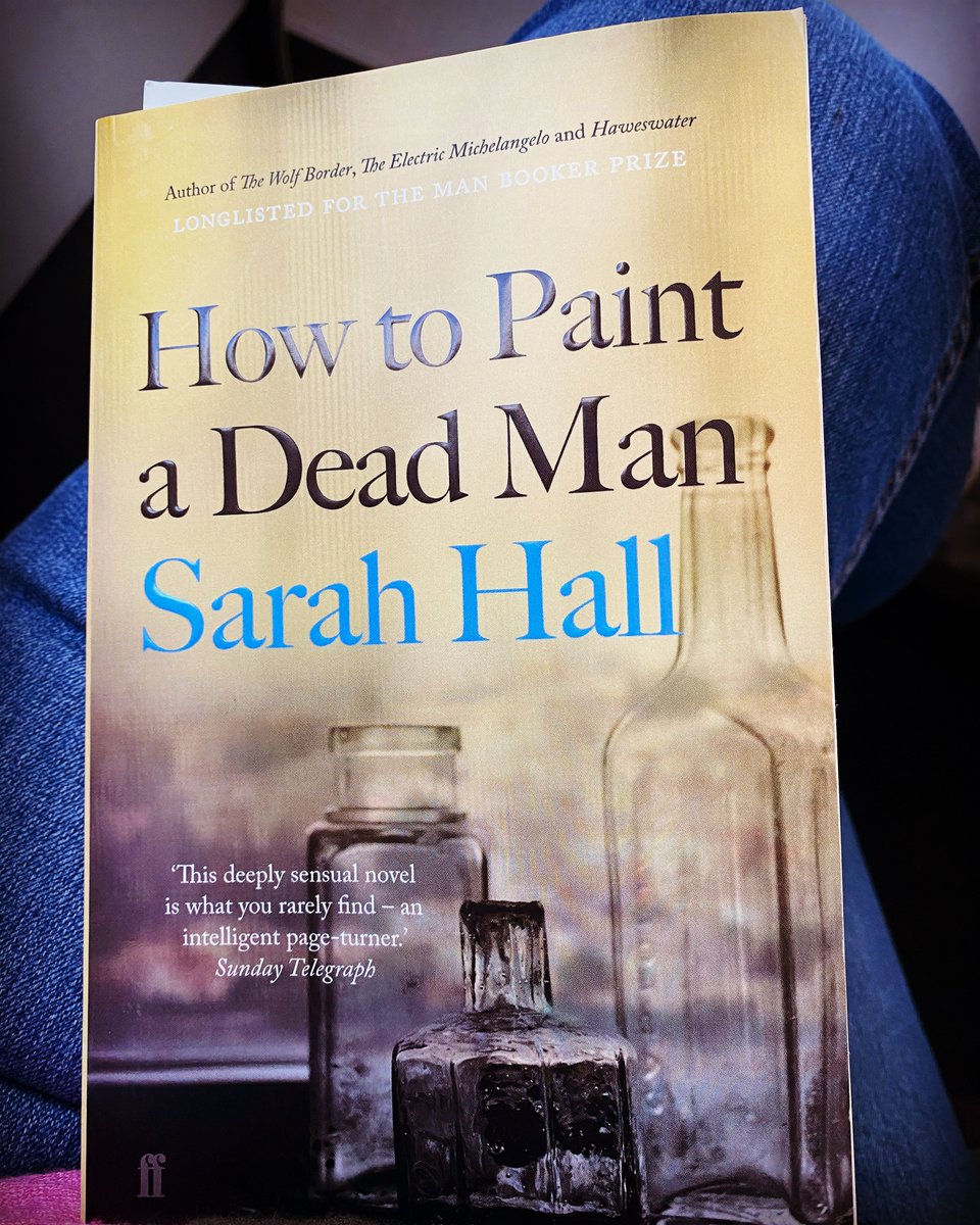 SaraMcKeeFRSA's tweet photo. Diving straight into NYC after 7-hours of blissful peace in the air with a great book by Sarah Hall. And who knew the VP Kamala Harris was coming to town too. Oh for my own motorcade!
#Traveller #LifeinFullColour #NYC https://t.co/AvldkngWla