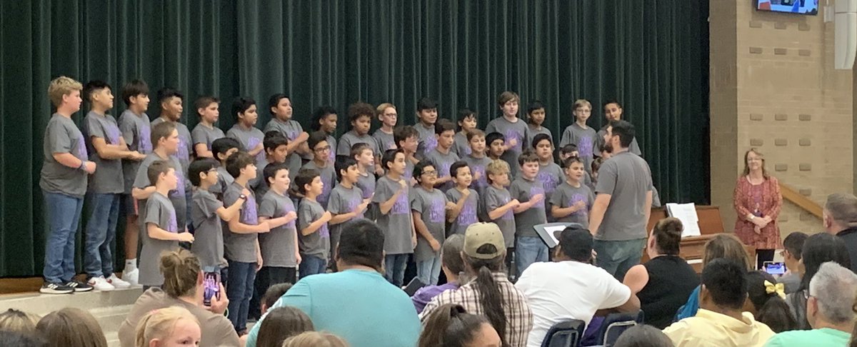 It’s always a pleasure to hear the wonderful sounds produce from our GMS choir students. This beginning choir concert shows how bright the future of the program is. #GMSproud #GMSFAMILY <a href="/GMSChoir/">Granbury Middle School Choir</a>