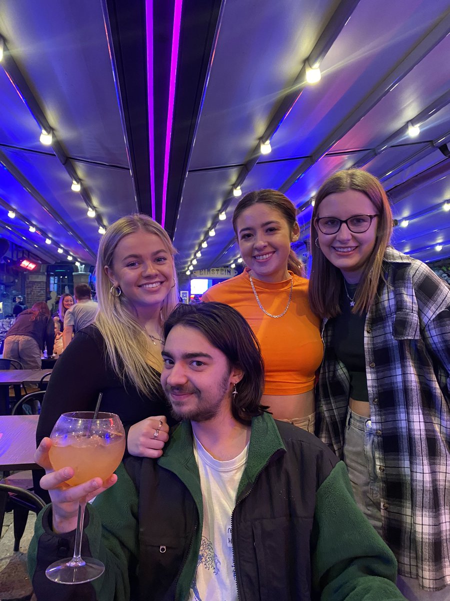 LJMUJournoSoc's tweet photo. 🏆 Champions of our first EVER pub quiz! https://t.co/uLUvQl8yxS