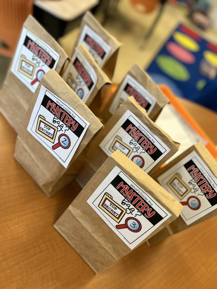 KimPCastator's tweet photo. Using our senses to determine what’s inside the mystery bags… observing, predicting, collaborating, and recording. https://t.co/PmjObpXv2t