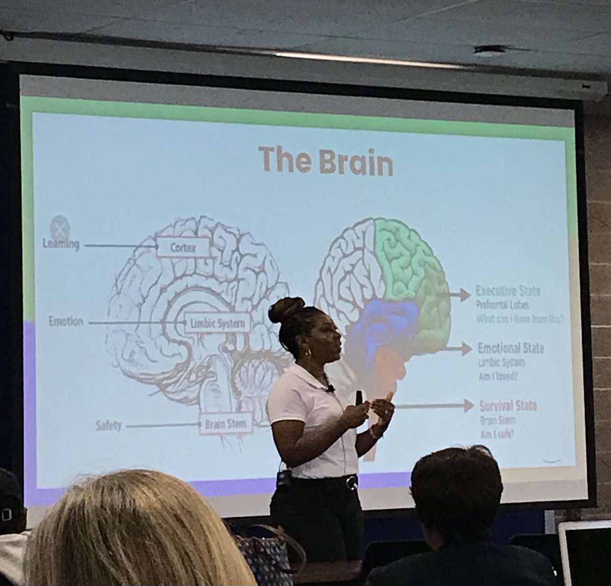 AyizeS's tweet photo. Trauma presentation 4 the #KCPS2022Con w/ @kcpublicschools continues w/ @TravannaA of @CoreChanging exploring the #Neuroscience of #TraumaInformedPractice, powerful! @DrSusanZoll @AMIUSA @dijoni @KcpsMontessori @selmekki ⁦@darylhowardphd ⁦@IndigenousChLdr ⁦@montwhitley https://t.co/IfJwLxUIWi