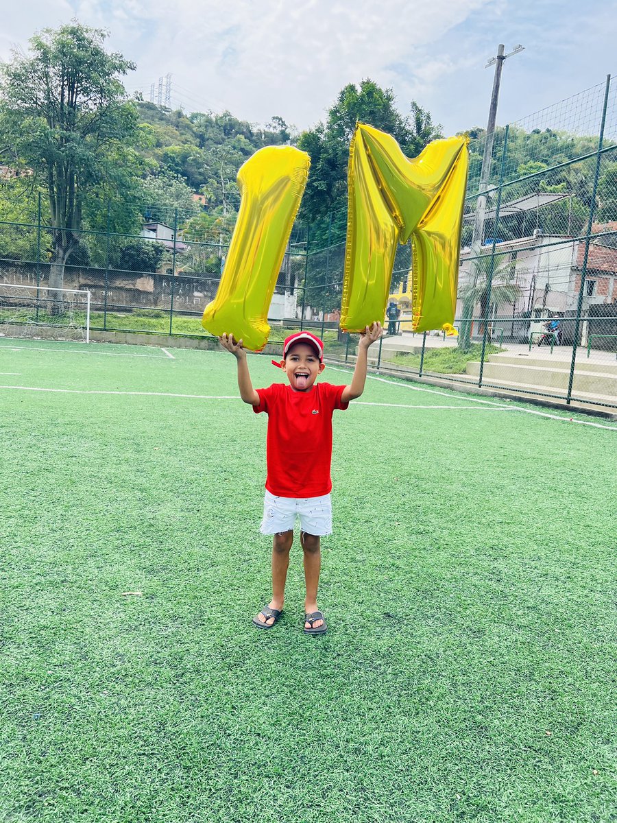 JORGINHOBLOG's tweet photo. 1M NO INSTA 🌟❤️ https://t.co/CvSRwyPy4U