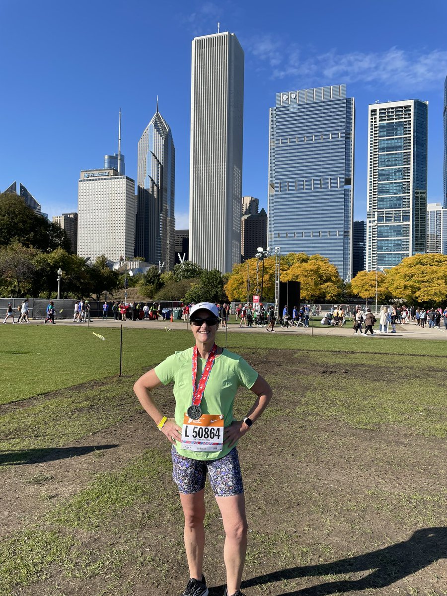 brammerk's tweet photo. #ChicagoMarathon was AMAZING! Thanks for an incredible run! https://t.co/EO6Eejdhdb