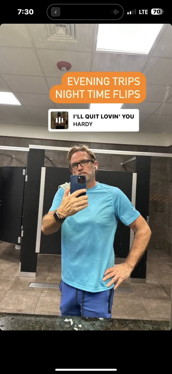 FrankTic3's tweet photo. Had a great workout. Great music motivates me. I like pushing myself to the max. My goal is sub 5 minute mile. Currently need to take :38 off to get there. Soon 😊 #healthybody #healthmind https://t.co/FdD2wP3zXc