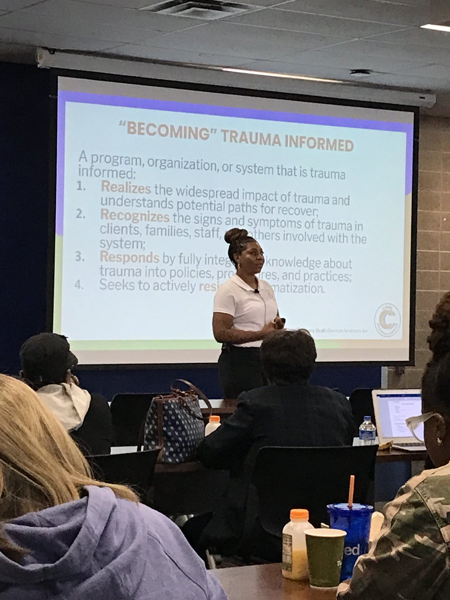 AyizeS's tweet photo. Trauma! Presentation 4 the #KCPS2022Con w/ @kcpublicschools continues w/ @TravannaA of @CoreChanging exploring how to be a #TraumaInformedPractice!  ⁦@mira_debs⁩ @AMIUSA @dijoni @KcpsMontessori @selmekki ⁦@colleenwilkin⁩ ⁦⁦@socialworkerluv ⁦@MontessoriAMI https://t.co/m2Ow2iNJyM