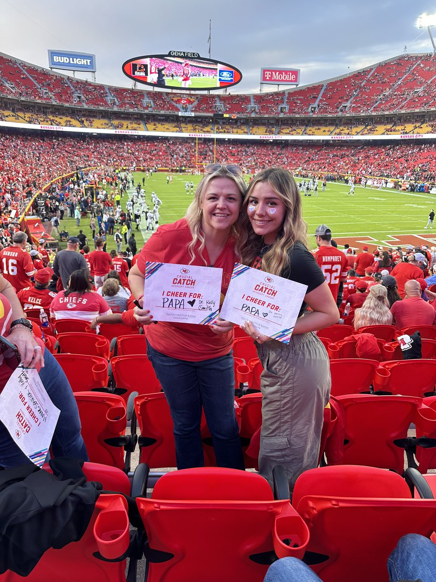 I cheer for my dad! Miss you so much!! #ChiefsVsCancer