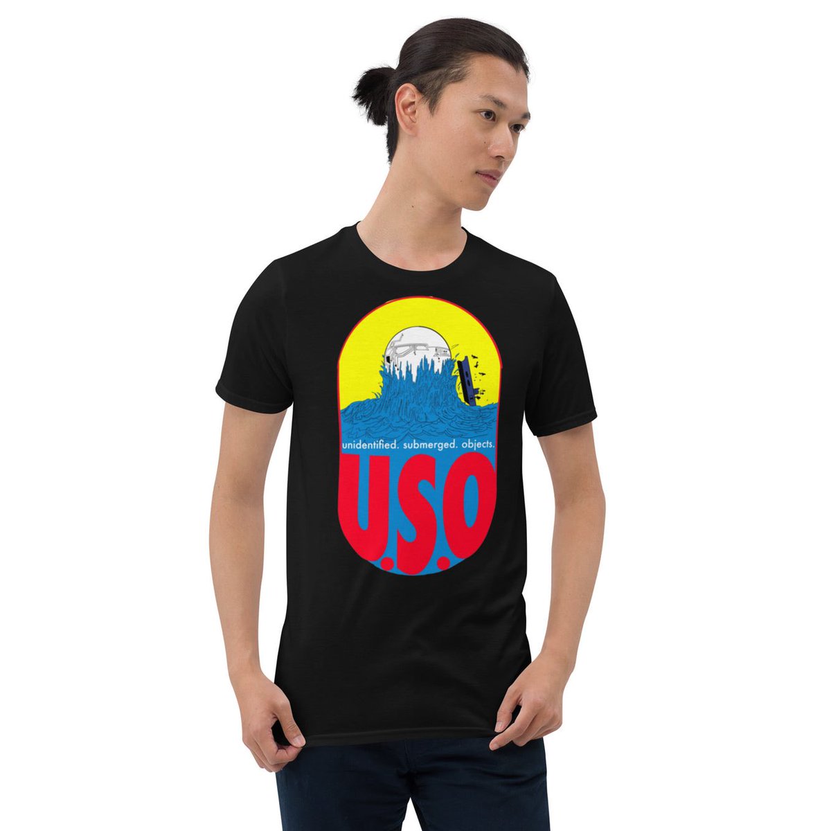 genrepictures's tweet photo. @UberFacts I think we all should buy awesome original graphic tee from https://t.co/B9GYp2HmoE 
#FreeShipping #halloween #horror #terror #decor #shirts #posters #mugs #original #aliens #zombies #ufo #uso #slashquatch #facemelter etc. Shop today. https://t.co/qfnPCMFP1x