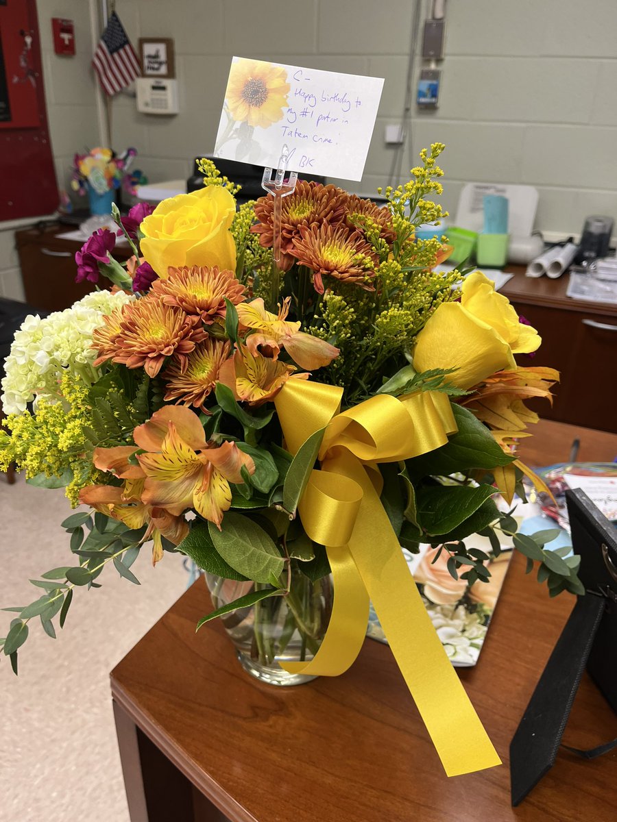 To a thoughtful, supportive, amazing leader. Thank you for the beautiful birthday flowers. #tatemtweets #collsedu