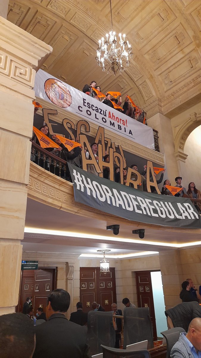 ComiteSanturban's tweet photo. Hoy es el día de #EscazuAhora. Esperamos que la @CamaraColombia esté a la altura de este momento histórico. 

Es el último debate para que Escazú sea ley.

Con este acuerdo se fortalece la justicia, participación e información en asuntos ambientales 💪💦 https://t.co/GQgeYsekUm