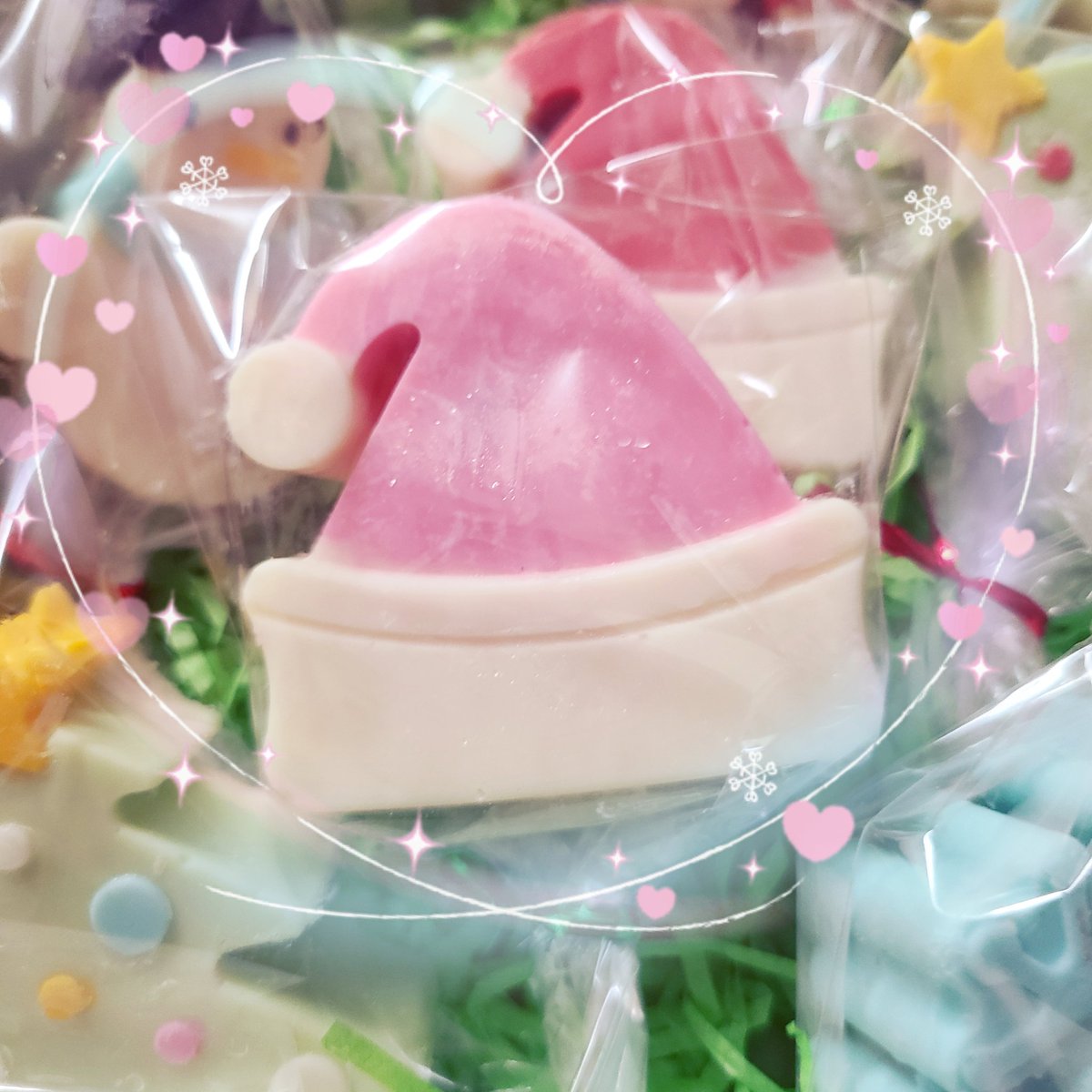 NinasNumNums's tweet photo. ˚ʚ Christmas themed cakebites ɞ˚
~°♡°~
˚ʚ🌸ɞ˚ : made by me
( \ / )
(„• ֊ •„)・・‿︵‿୨ tags ୧‿︵‿
#baking #Christmas #gingerbread #bakingcore #cute #adorable #winter #autumn #fall #snow #WinterIsComing #WinterIsHere #sanrio #Santa #cakebite #cake #cakebites #snowman https://t.co/NaPOi4sEfZ