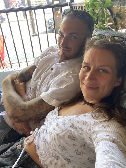 @daddywildex and me have decided to shoot one Wilde threesome a month. If you want to be involved please<a class="tags" href="/tag/daddywildex">@daddywildex</a><a href="/tag/footworship"class="tags"><span>#footworship</span></a>