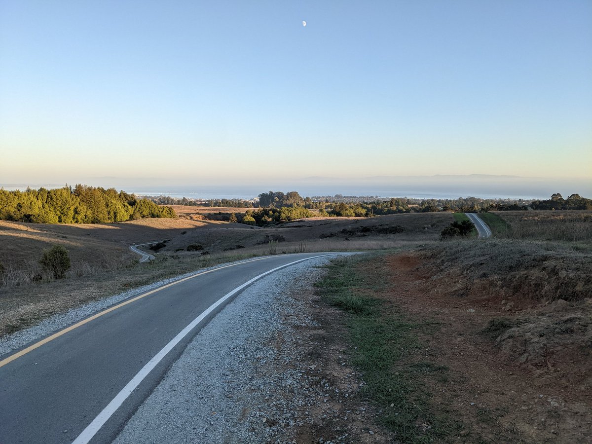 Lindsey Kuper (@lindsey@recurse.social) (@lindsey) on Twitter photo This year we're hiring up to three CSE faculty at <a href="/ucsc/">UC Santa Cruz</a> <a href="/BaskinEng/">Baskin Engineering at UCSC</a>, with an emphasis on systems and databases! recruit.ucsc.edu/JPF01399
(This is what my commute looks like; it could be yours too!) This year we're hiring up to three CSE faculty at <a href="/ucsc/">UC Santa Cruz</a> <a href="/BaskinEng/">Baskin Engineering at UCSC</a>, with an emphasis on systems and databases! recruit.ucsc.edu/JPF01399
(This is what my commute looks like; it could be yours too!)