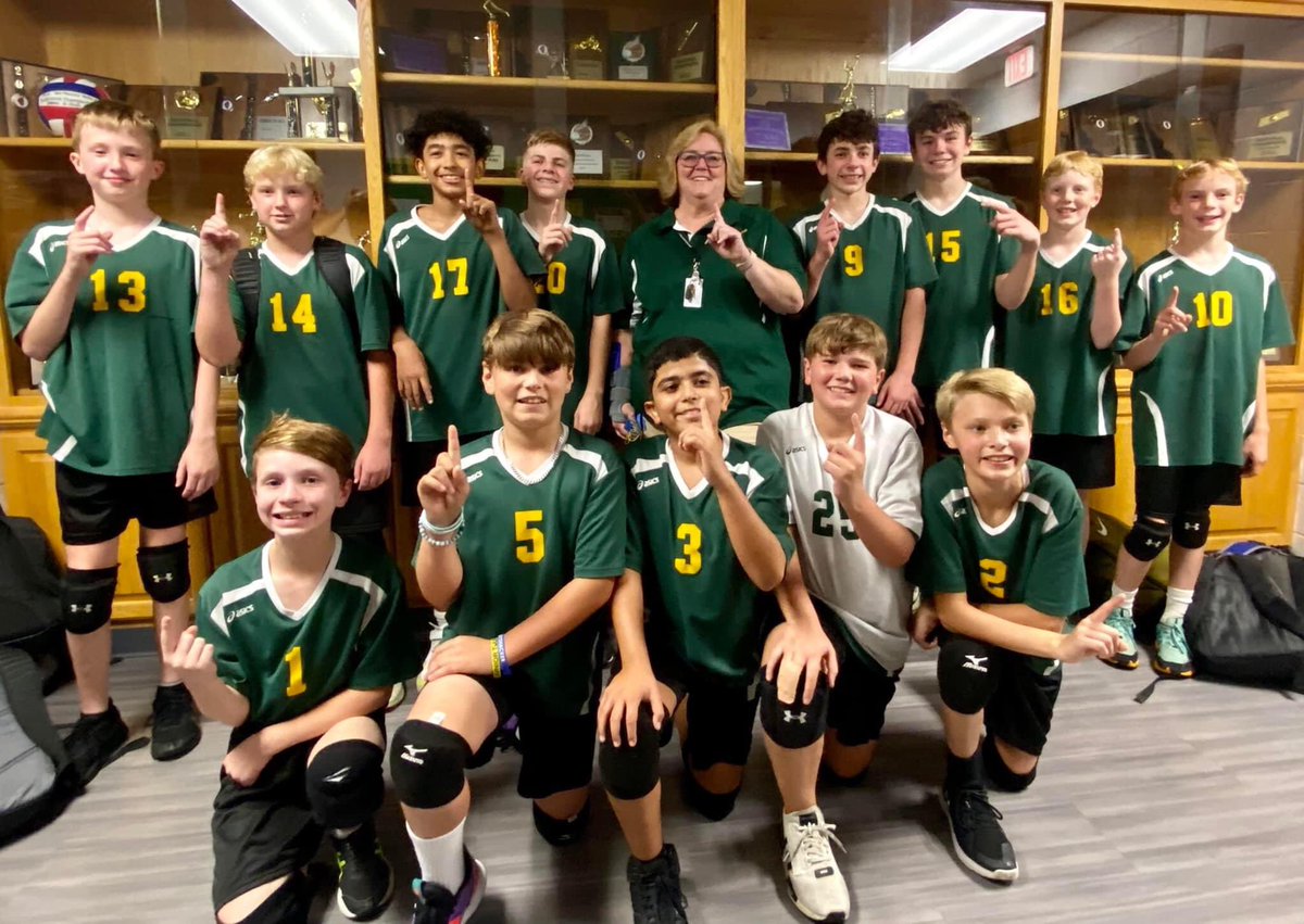 Zing17's tweet photo. @Homer33c The UNDEFEATED 6/7th Grade Boys Volleyball Team are Des Plaines Valley Conference Champions!! https://t.co/nejZxuj1gt