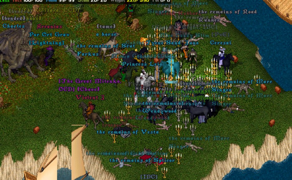 uo_renaissance's tweet photo. When a house collapses, it is a free for all for the loot that drops.

Check out UO Renaissance - classic era server 10+ years running - PvP &amp; GvG

🔥Huge community
🆓Free MMO
🚫NO pay to win
⚔️PvP
👇Download &amp; play today - links bio

#freemmo #mmorpg #classicgames #retrogaming https://t.co/N4UyHwcrDj