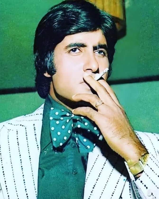  Wishing you a verry happy birthday to you my dear Amitabh Bachchan sir  Mahadev blessed 
You   !    