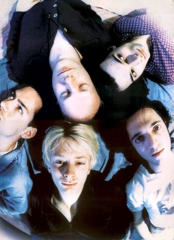 itatiacuna_'s tweet photo. I ❤️ Radiohead https://t.co/TL0YGykV77