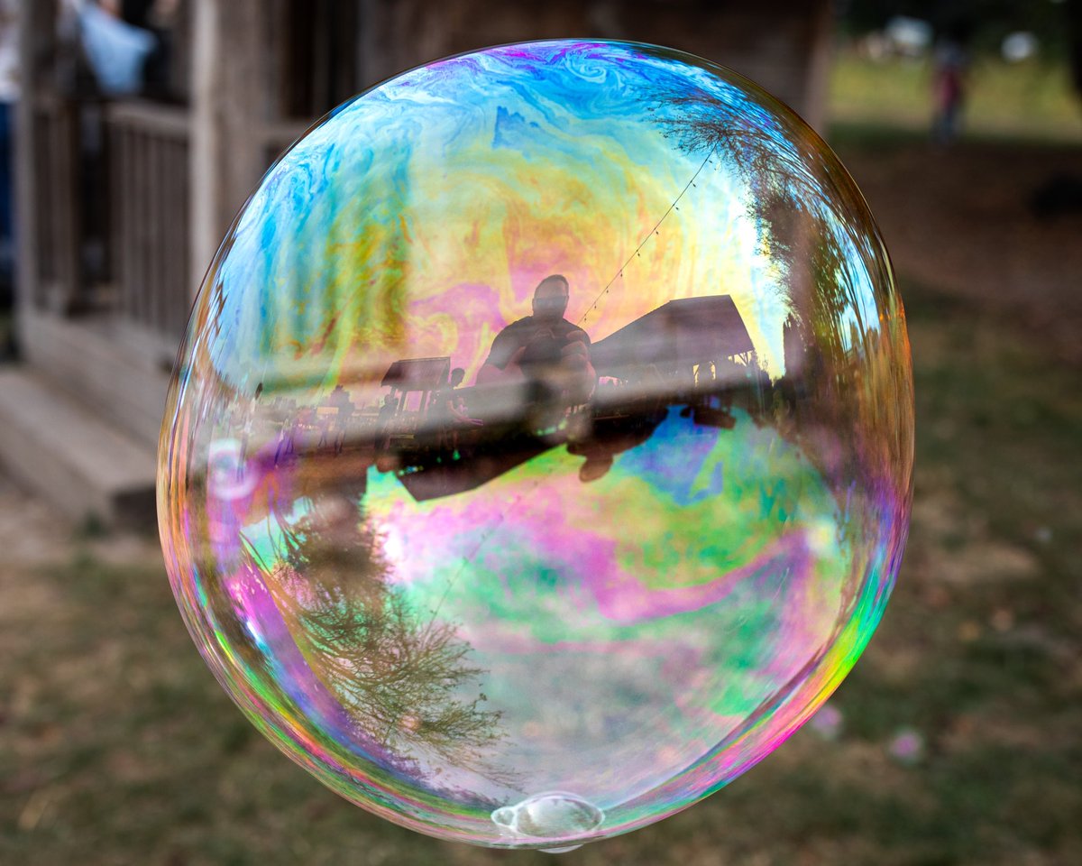 punksaves's tweet photo. Ok this tripped me out. While taking photos of Scarlett playing with a giant bubble station, I fluked out and got this shot. 

I was going to edit photos tonight, but now I think I'll smoke a joint and stare at this for 2 hours while pondering the mysteries of the universe. https://t.co/wLbwDHP5II