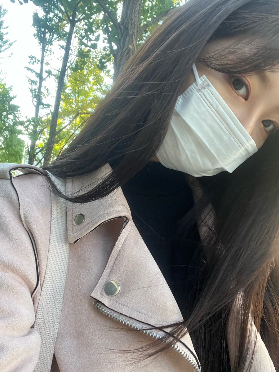 sihyeonpic's tweet photo. fancafe update https://t.co/jYSe1rGemf
