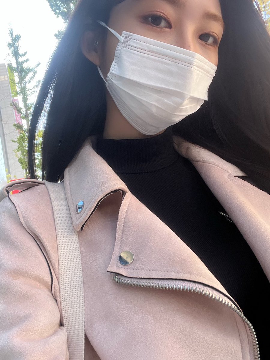 sihyeonpic's tweet photo. fancafe update https://t.co/jYSe1rGemf