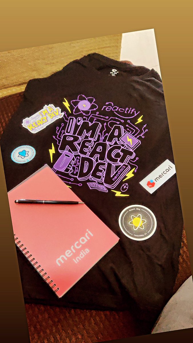 AGajwar's tweet photo. I got mine today, Thanks @ReactDayIn for this wonderful and useful combo✨
@reactify_in
@react_india https://t.co/kBVXH5Hl8d
