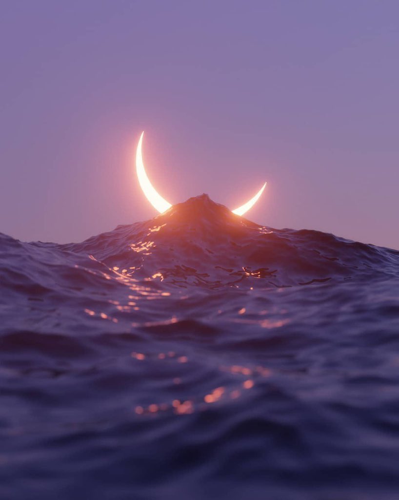 OnlyForSmilee's tweet photo. Sea and Moon https://t.co/IxpjaHH8xG