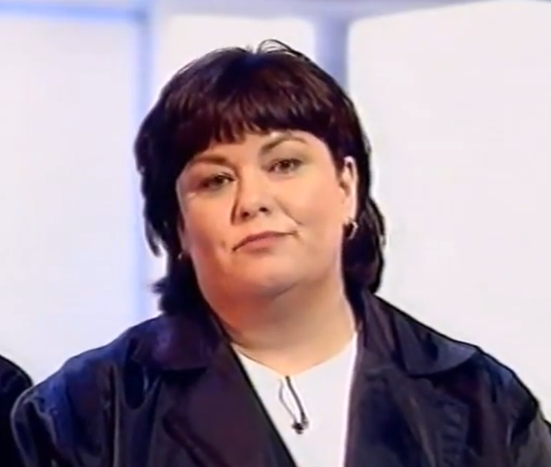 A Happy Birthday to Dawn French who is celebrating her 65th birthday, today.

Source pic:  