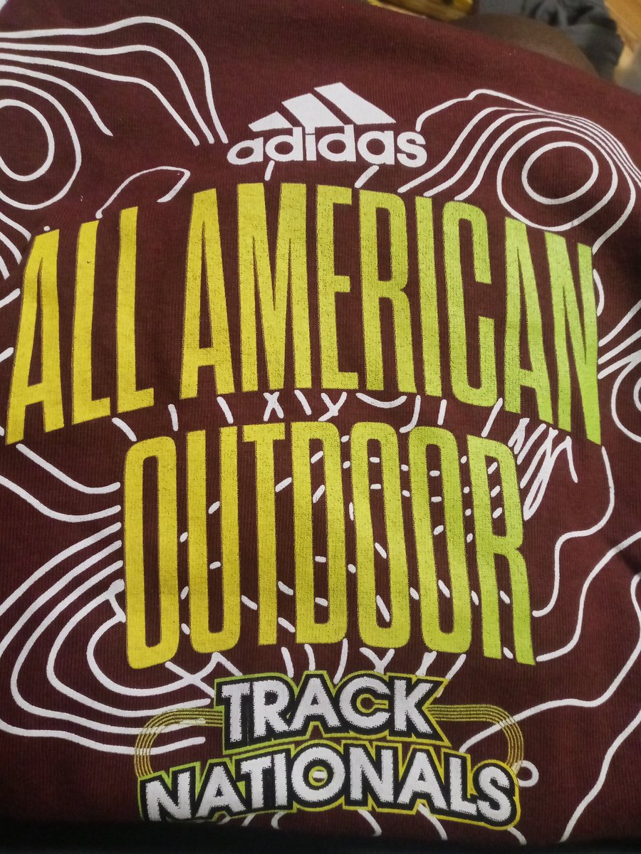 Look what finally arrived in the mail.
<a href="/ATrackNationals/">AdidasTrackNationals</a> #AllAmerican <a href="/LaneyXC/">Laney XC / Track & Field</a>